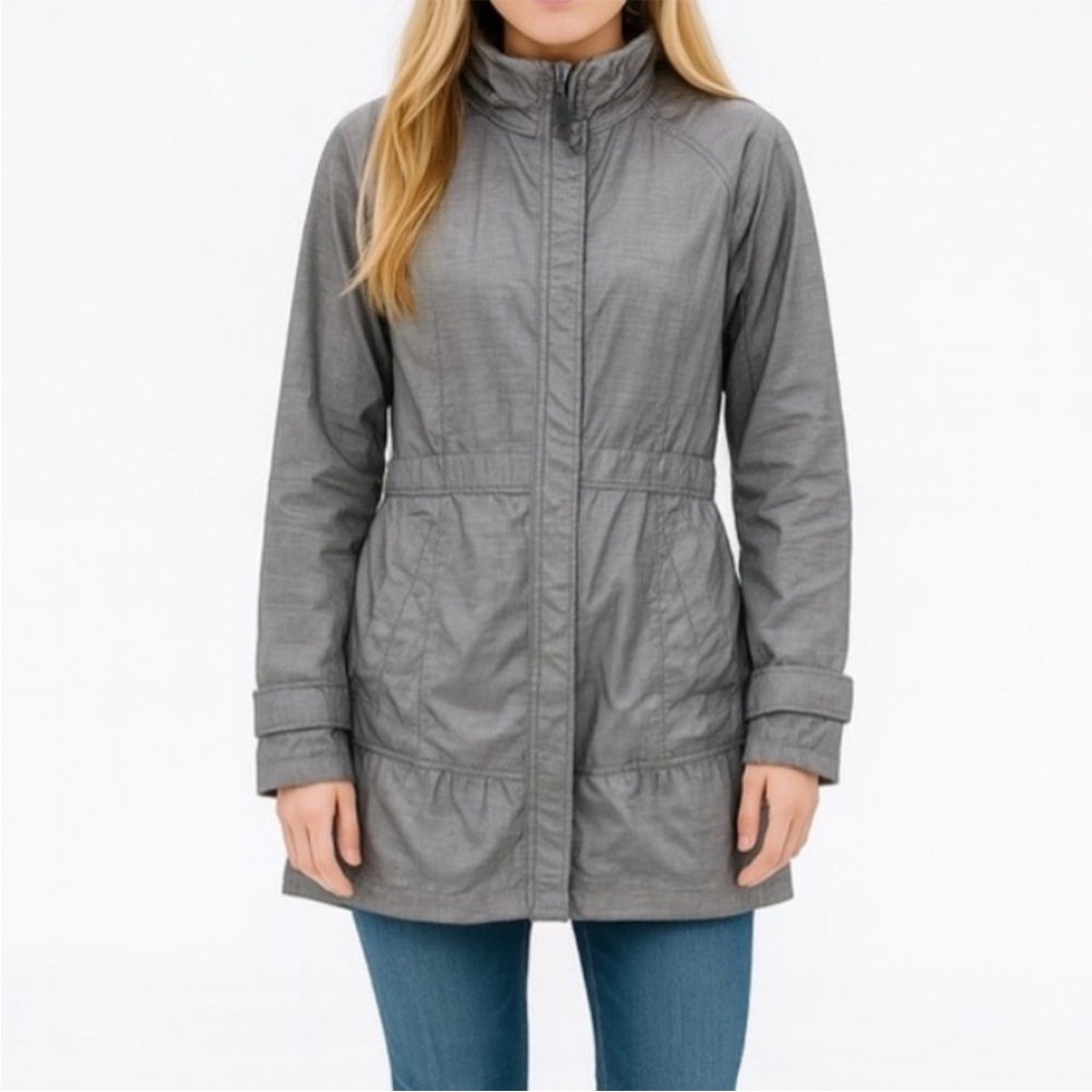 Athleta City Chic Windbreaker